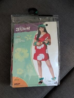 Lilo Women's Costume Size Large.